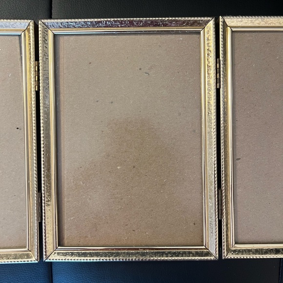 Vintage Triple Picture Frame Gold Folding - Picture 4 of 6